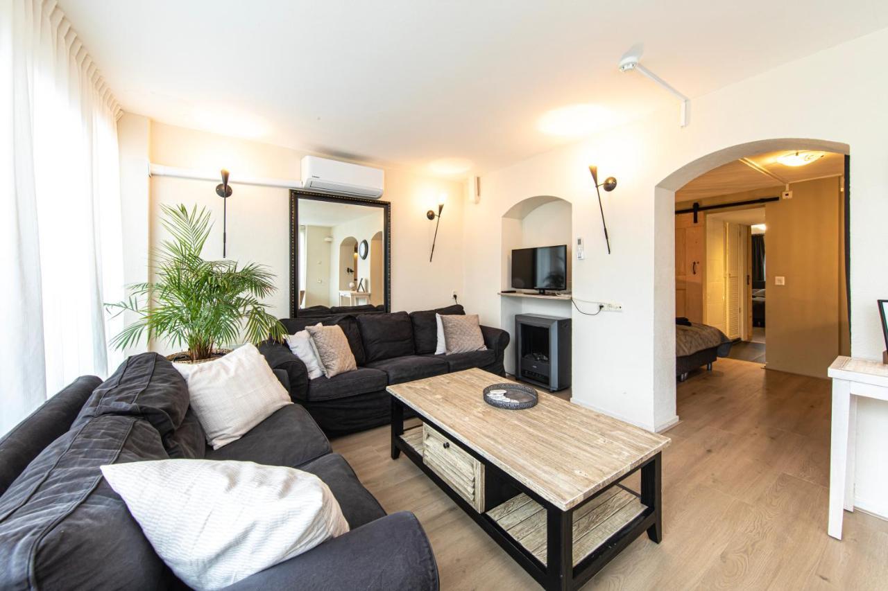 Blankebil & Apartment Zandvoort